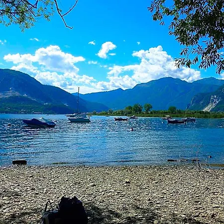 Bed and Breakfast La Locanda Al Lago Βερμπάνια