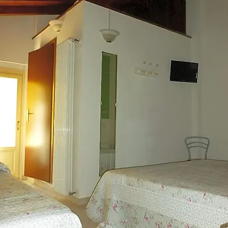 Bed and Breakfast La Locanda Al Lago 3*